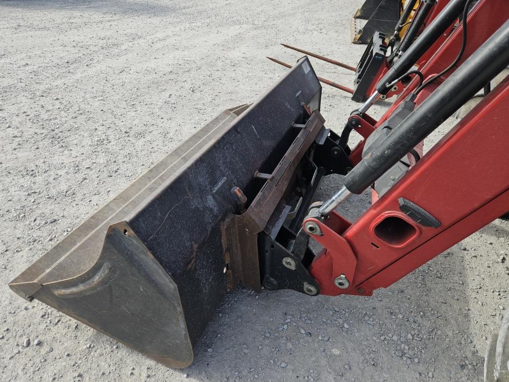 Image for 2011 Case IH Farmall 105U