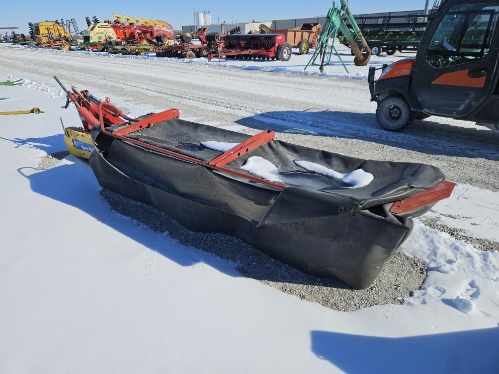 Image for 2018 New Holland H6750