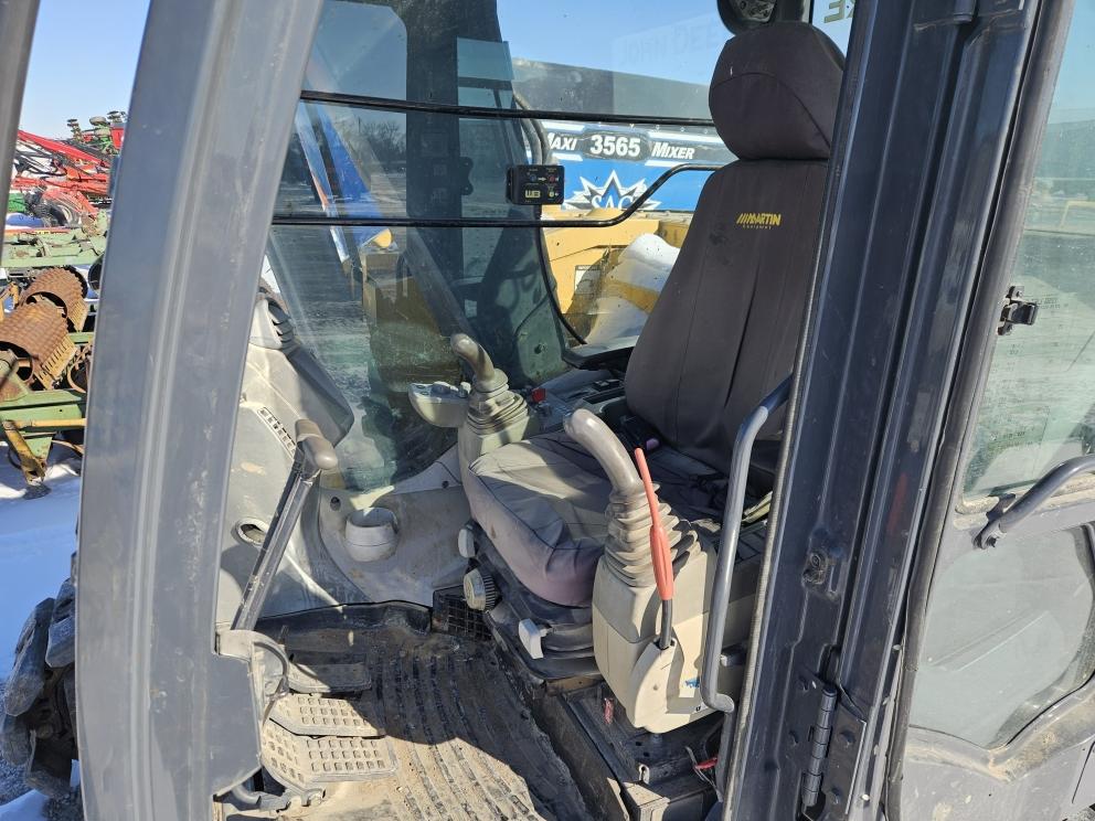 Image for 2015 John Deere 135G