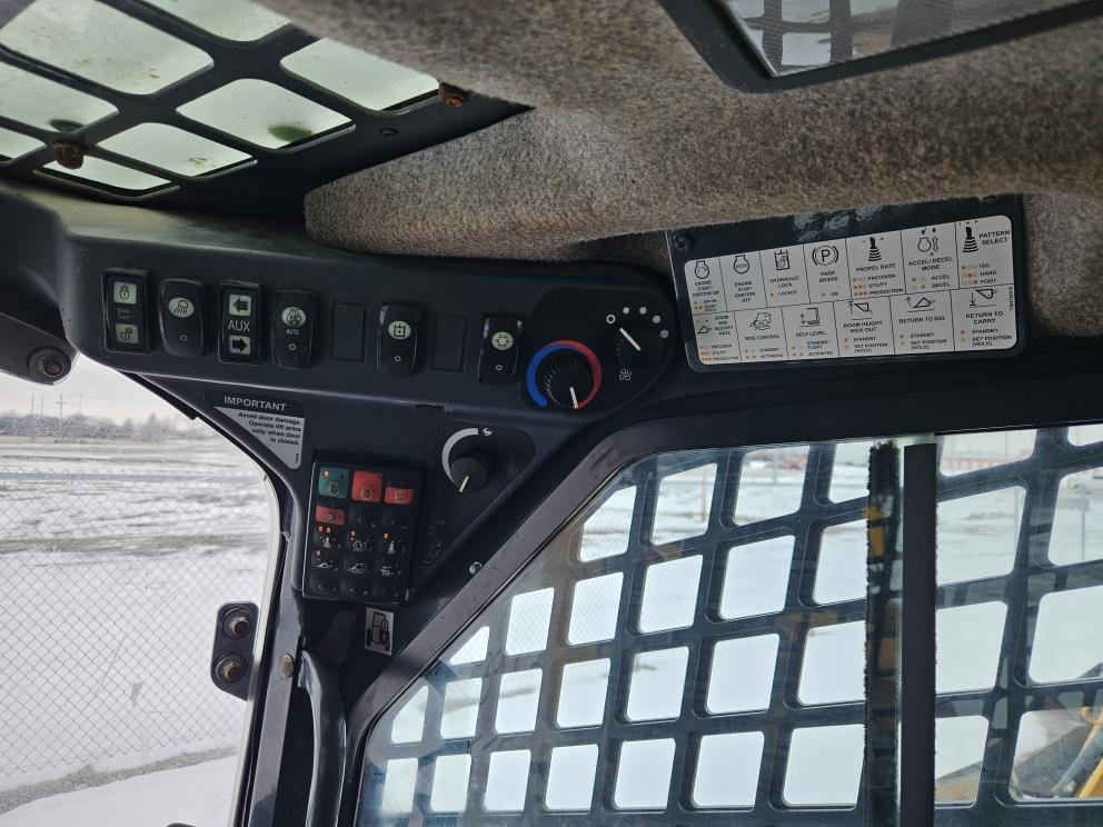 Image for 2020 John Deere 333G