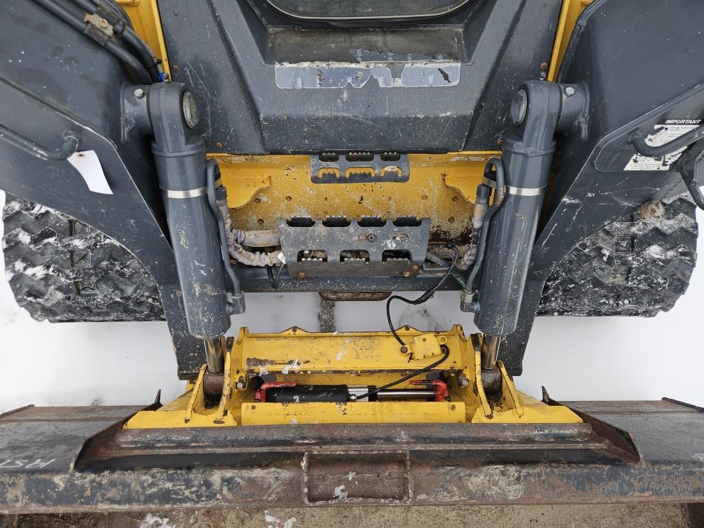 Image for 2020 John Deere 333G