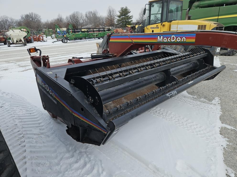 Image for 2001 MacDon 5010