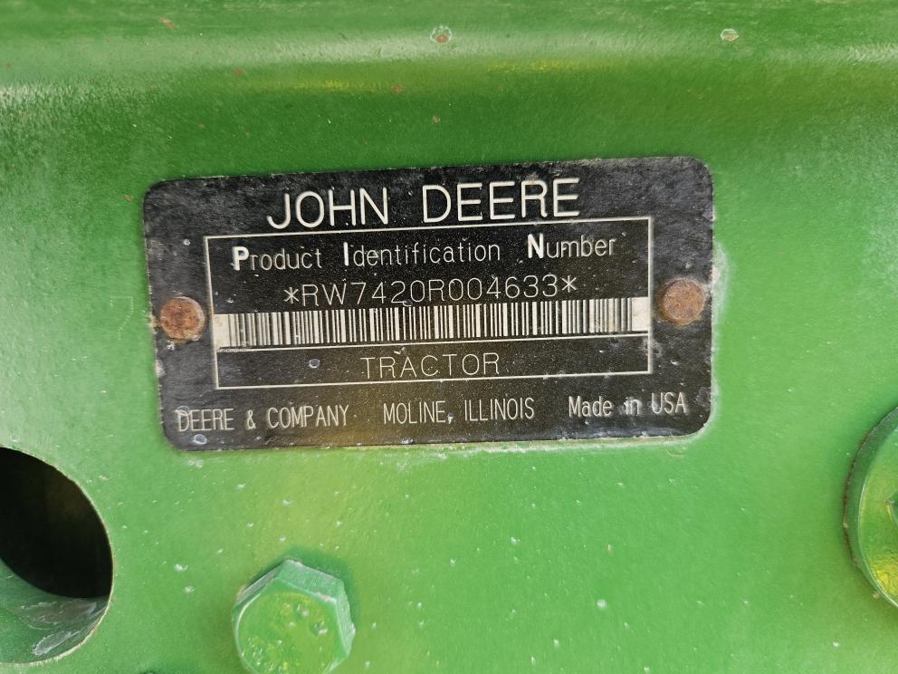 Image for 2003 John Deere 7420