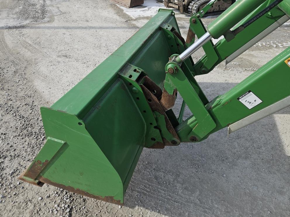 Image for 2003 John Deere 7420