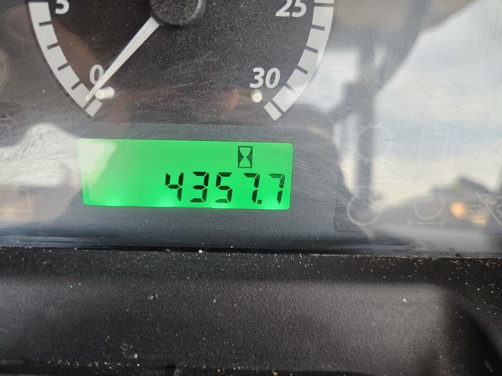 Image for 2013 John Deere 6115D