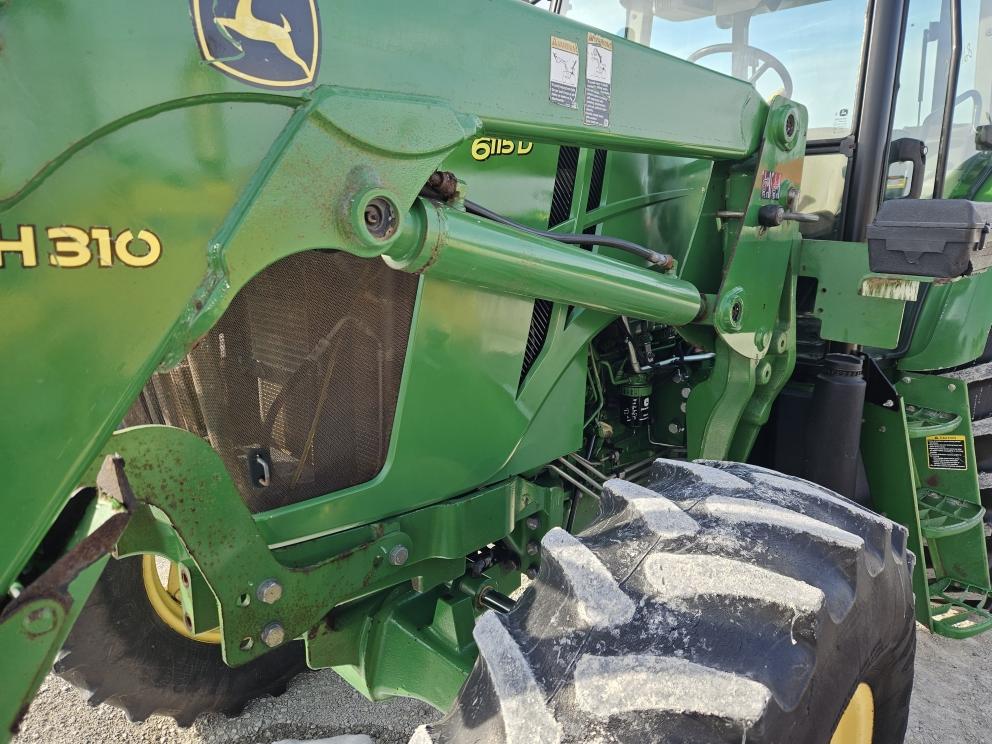 Image for 2013 John Deere 6115D