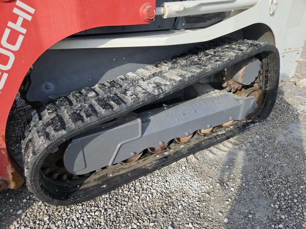 Image for 2022 Takeuchi TL12R-2