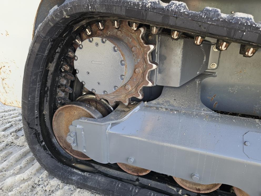 Image for 2022 Takeuchi TL12R-2