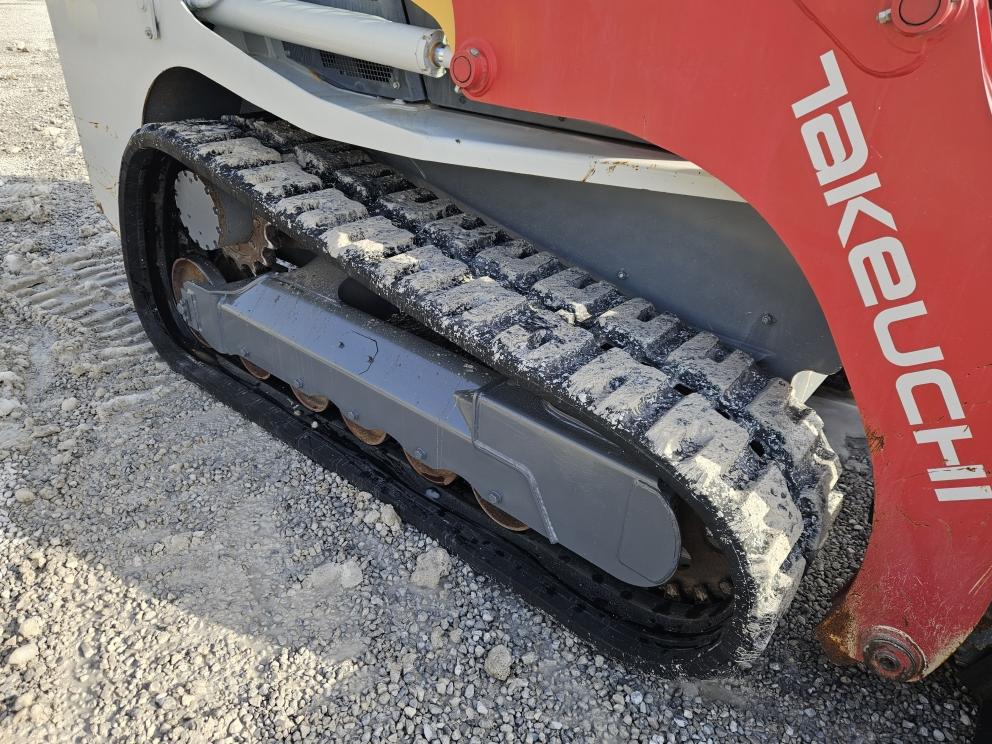 Image for 2022 Takeuchi TL12R-2