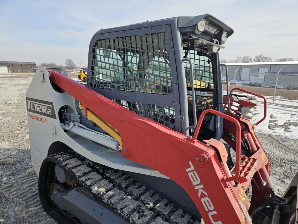 Image for 2022 Takeuchi TL12R-2