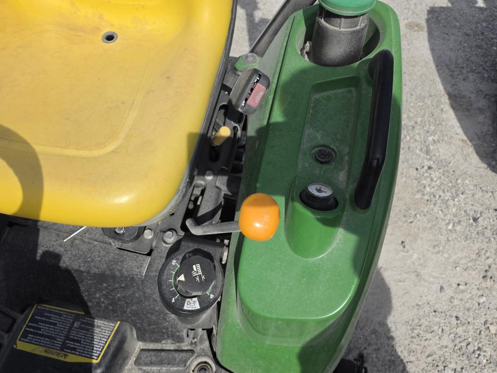 Image for 2018 John Deere 1023E