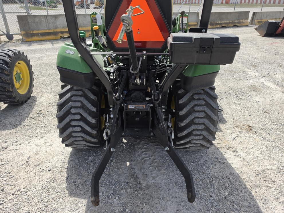 Image for 2018 John Deere 1023E