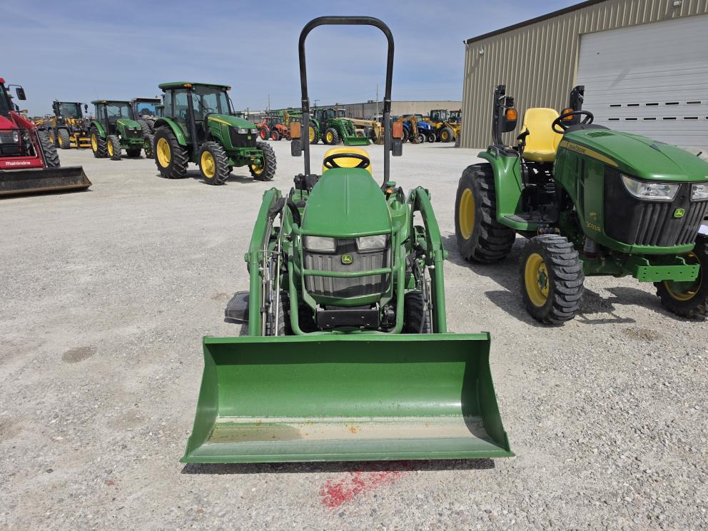 Image for 2018 John Deere 1023E