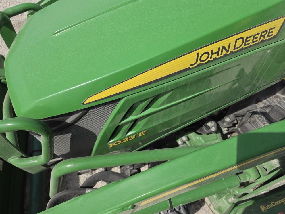 Image for 2018 John Deere 1023E