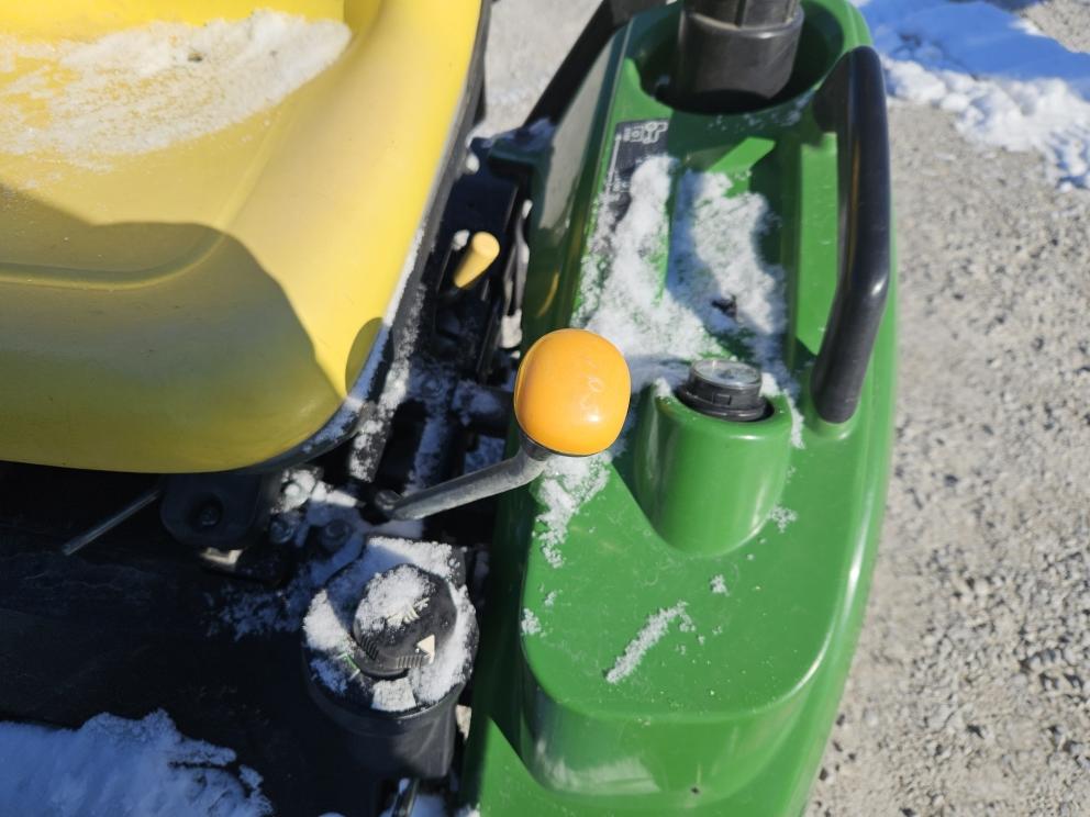 Image for 2018 John Deere 1023E