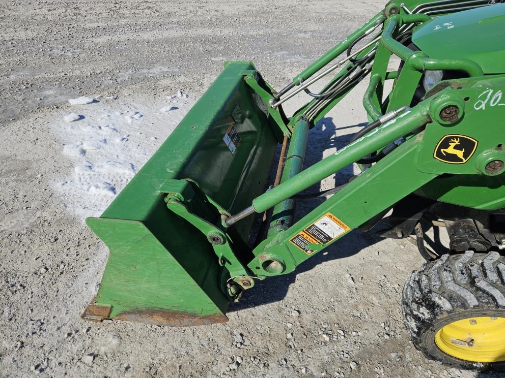 Image for 2018 John Deere 1023E
