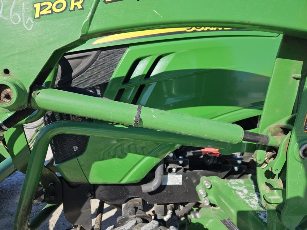 Image for 2018 John Deere 1023E