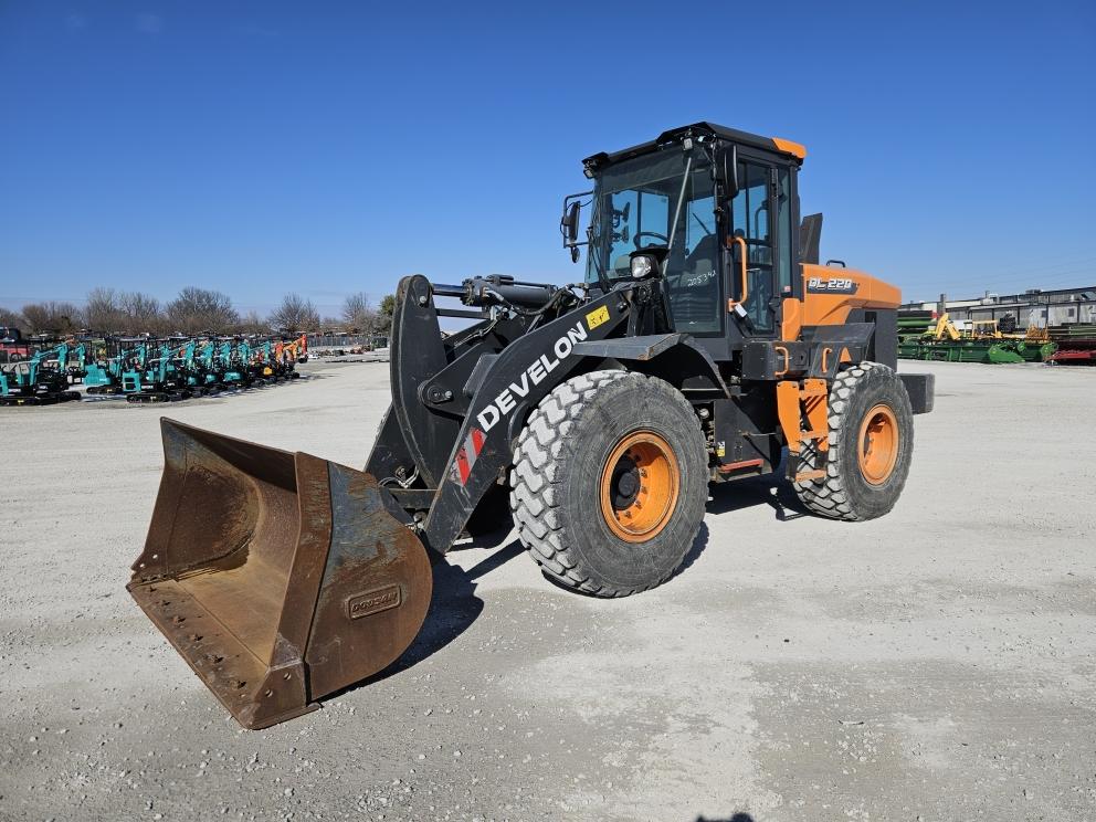 Image for 2023 Develon DL220-7