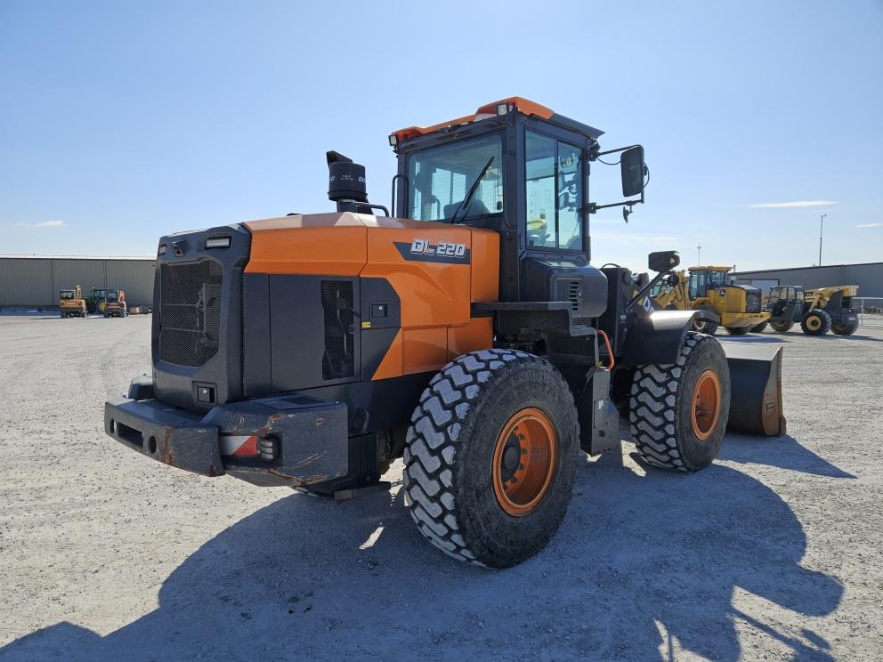 Image for 2023 Develon DL220-7