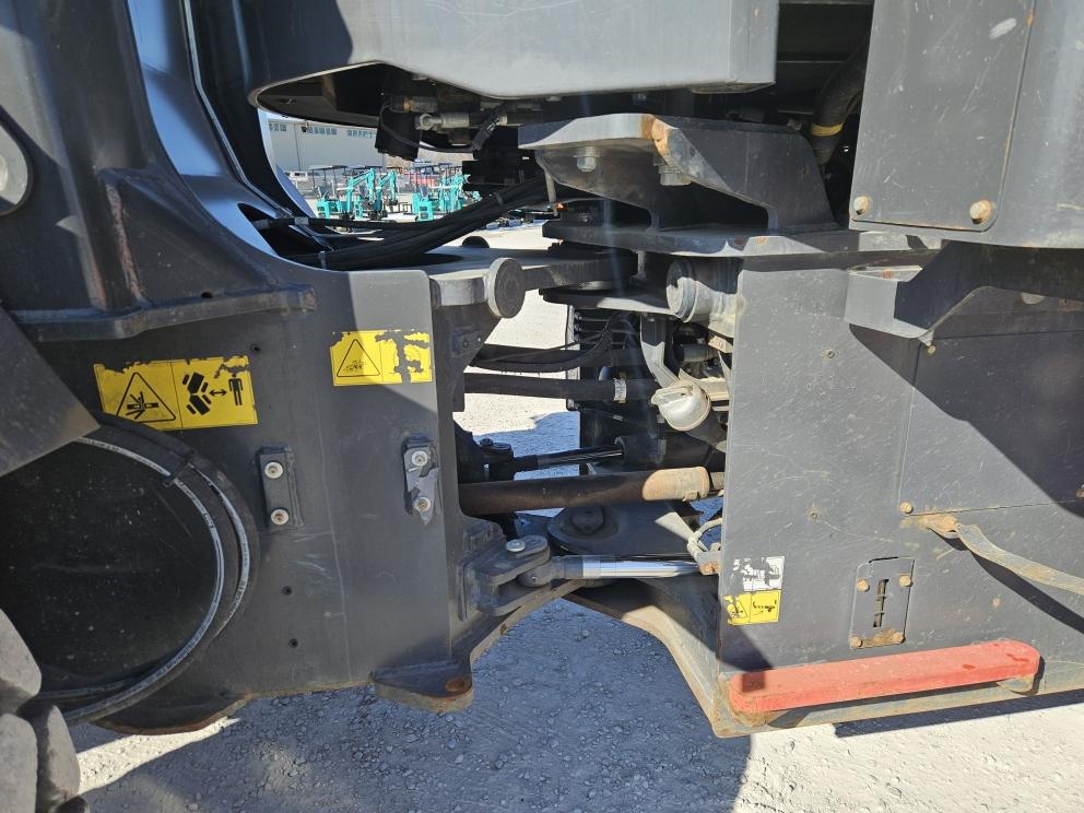 Image for 2023 Develon DL220-7