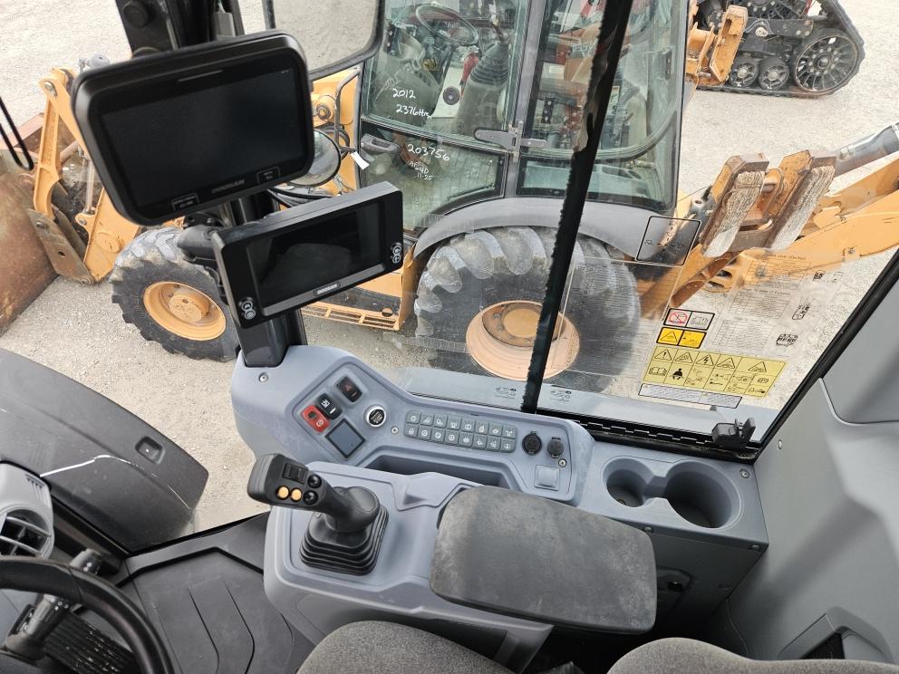 Image for 2023 Develon DL220-7