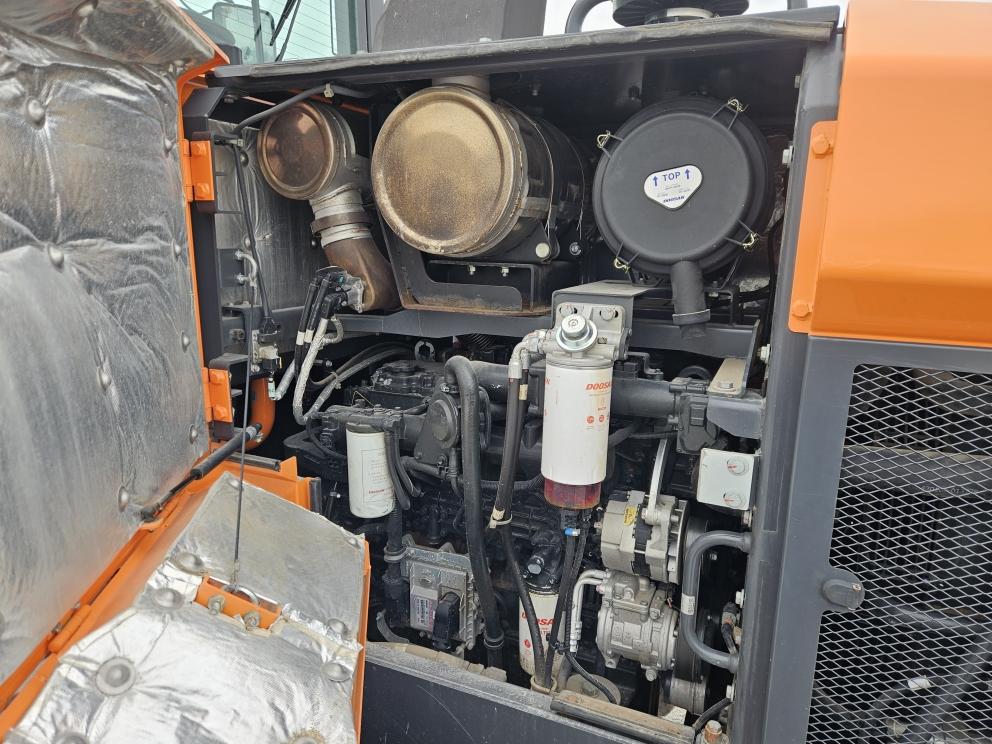 Image for 2023 Develon DL220-7