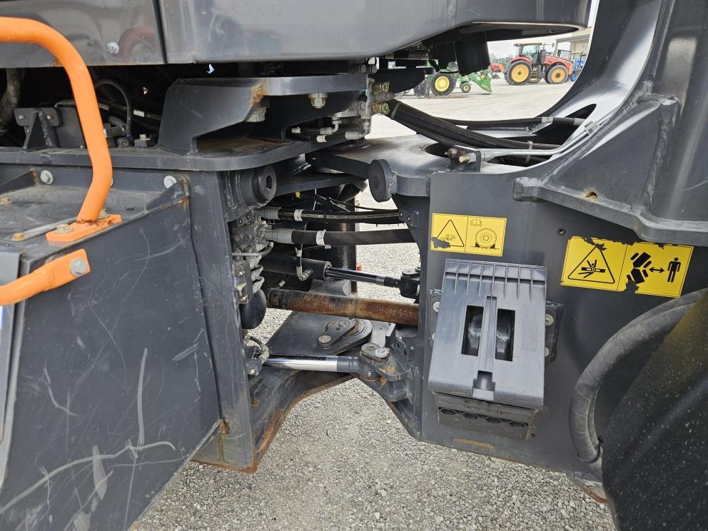 Image for 2023 Develon DL220-7