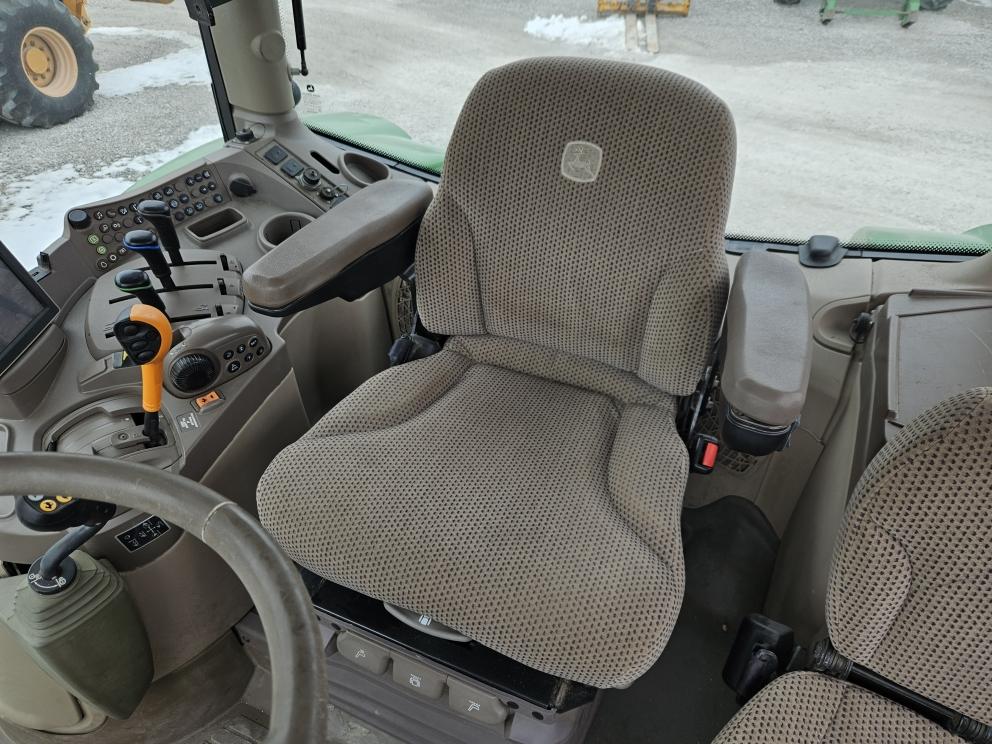 Image for 2017 John Deere 6155R