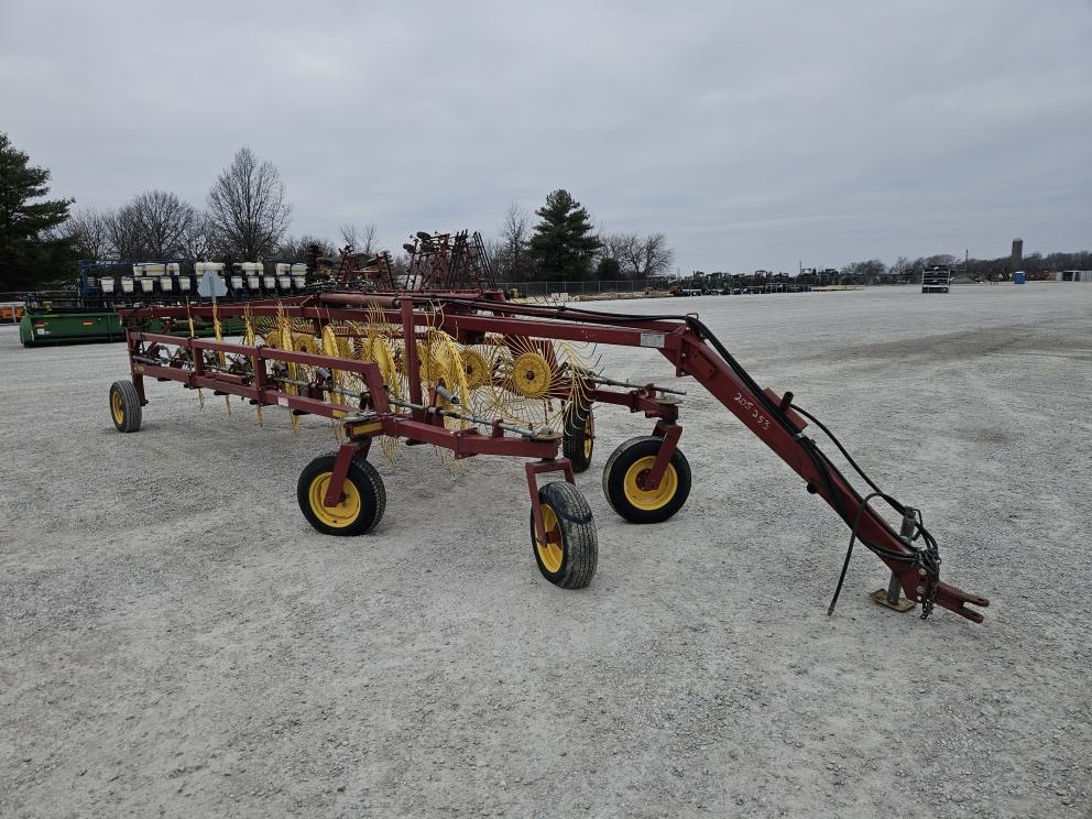 Image for 2012 New Holland HT154