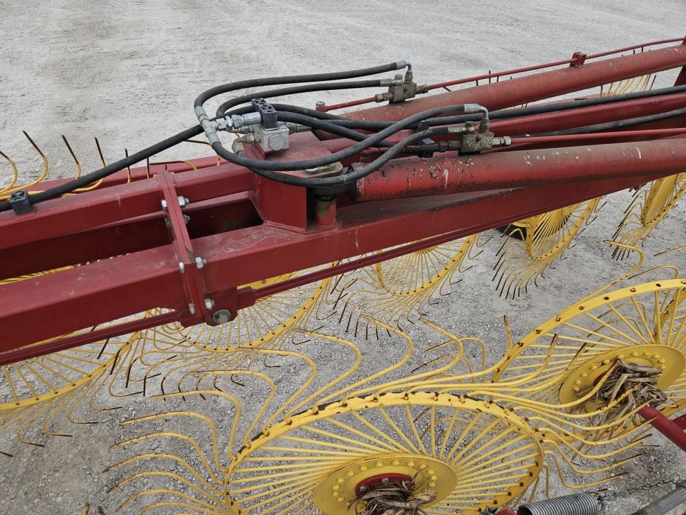 Image for 2012 New Holland HT154