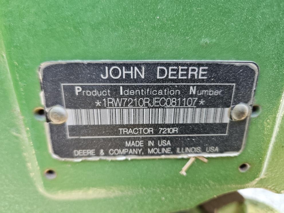 Image for 2014 John Deere 7210R