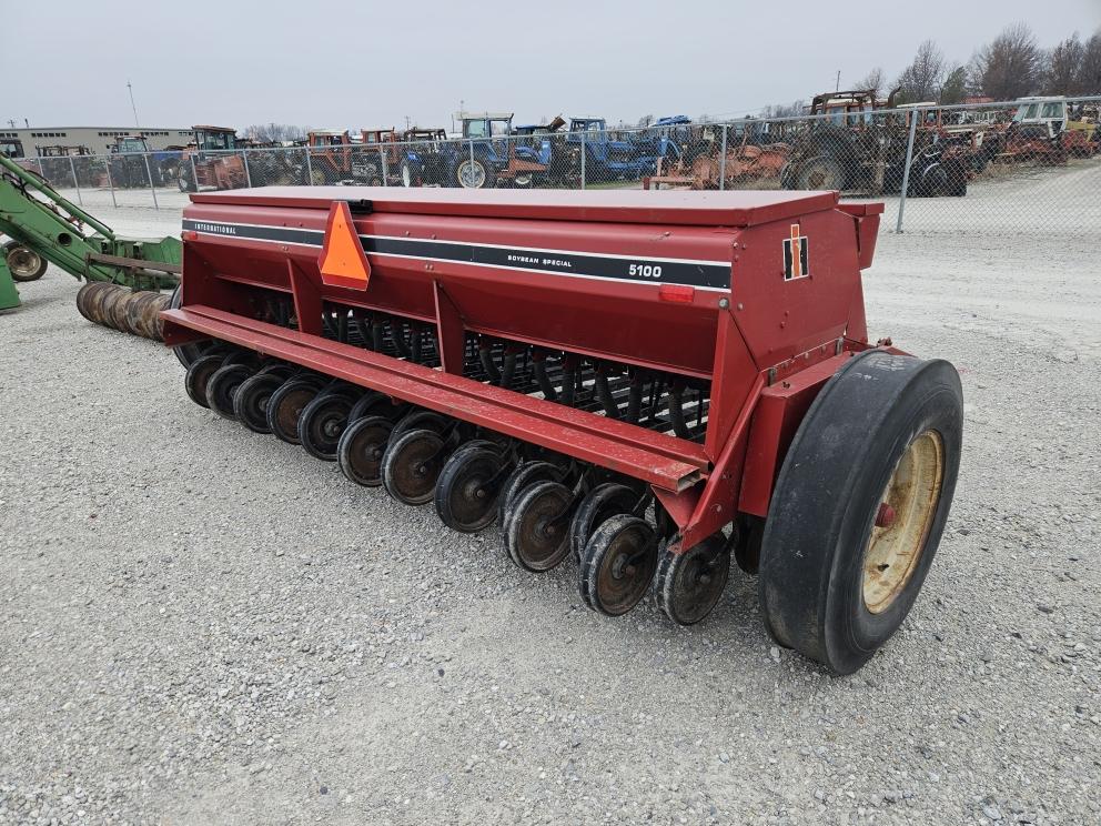 Image for Intl. Harvester 5100