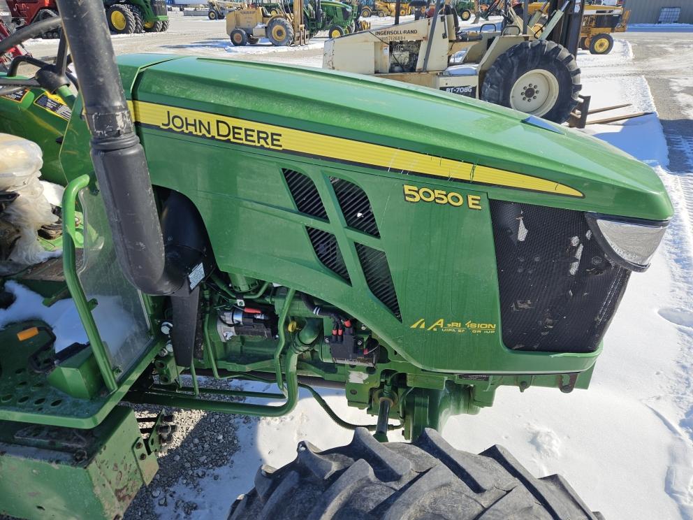 Image for 2023 John Deere 5050E