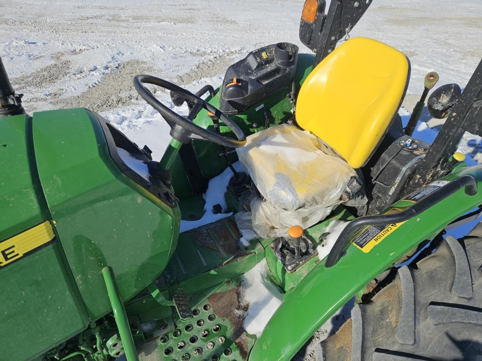 Image for 2023 John Deere 5050E