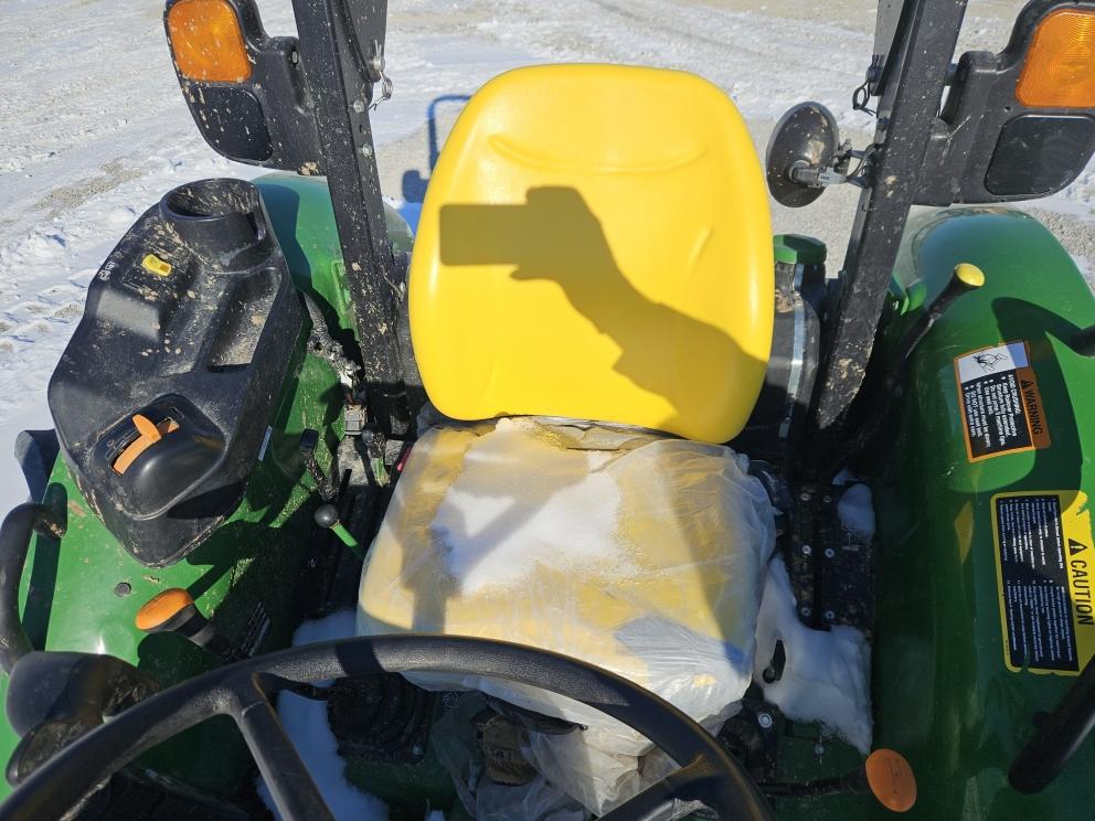 Image for 2023 John Deere 5050E