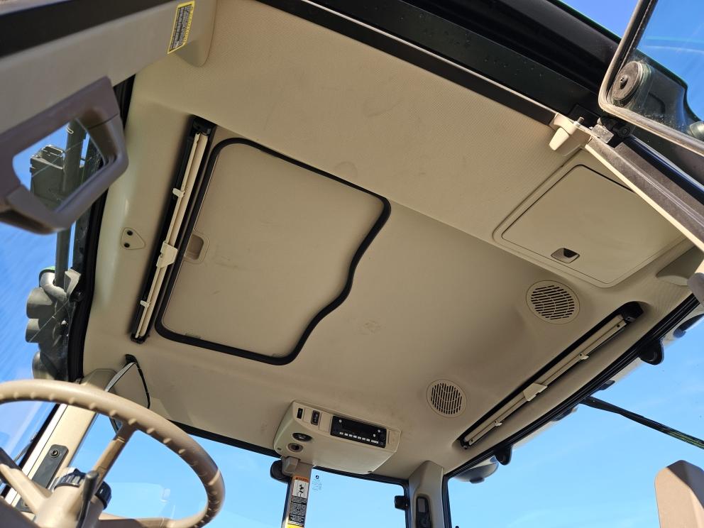 Image for 2024 John Deere 6175M