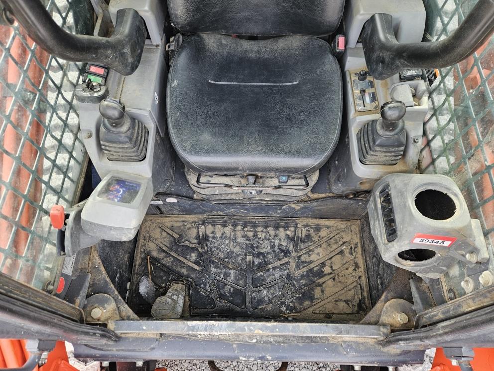 Image for 2014 Kubota SVL90-2