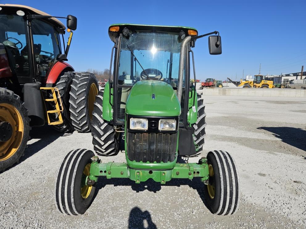 Image for 2011 John Deere 5085M