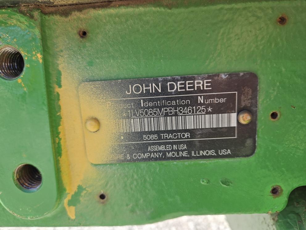 Image for 2011 John Deere 5085M