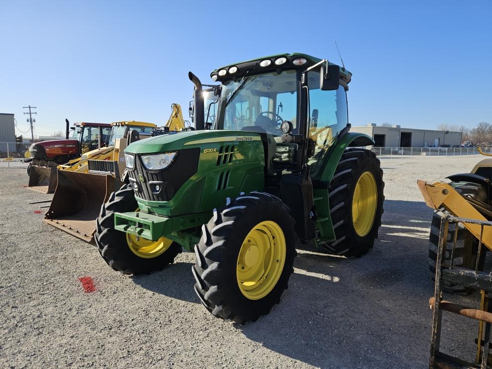 Image for 2017 John Deere 6130R