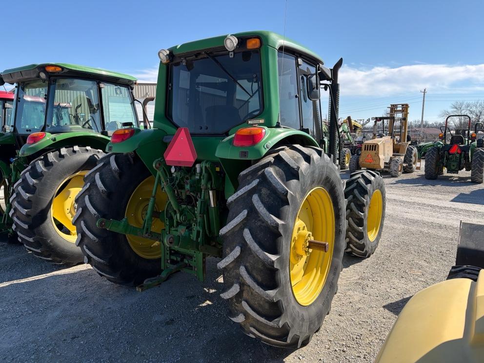 Image for 2012 John Deere 6430 Premium