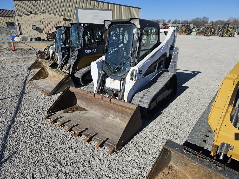 Image for 2019 Bobcat T595