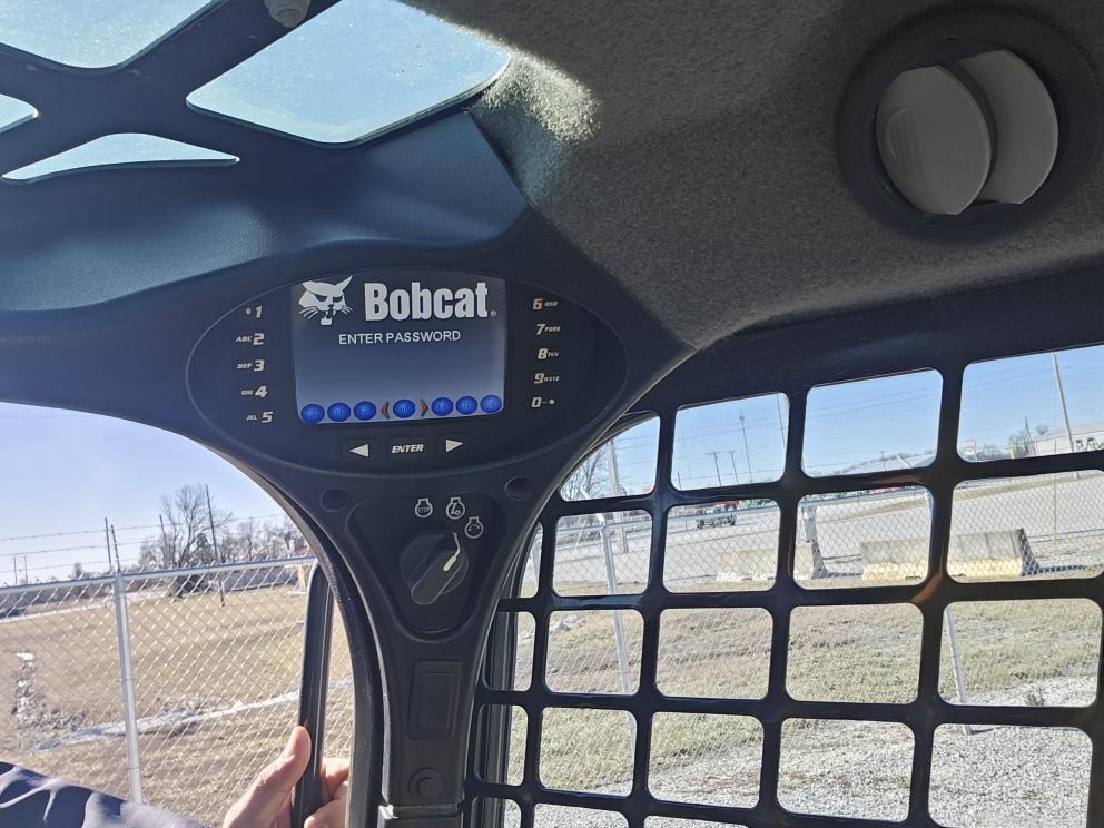 Image for 2019 Bobcat T595