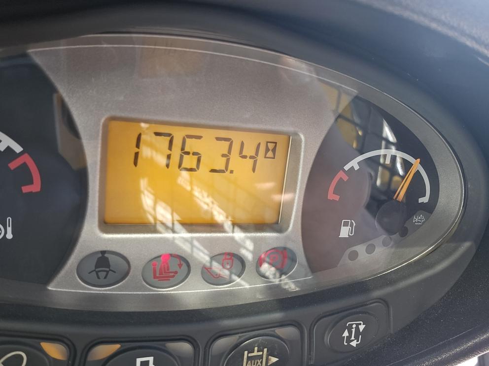 Image for 2019 Bobcat T595