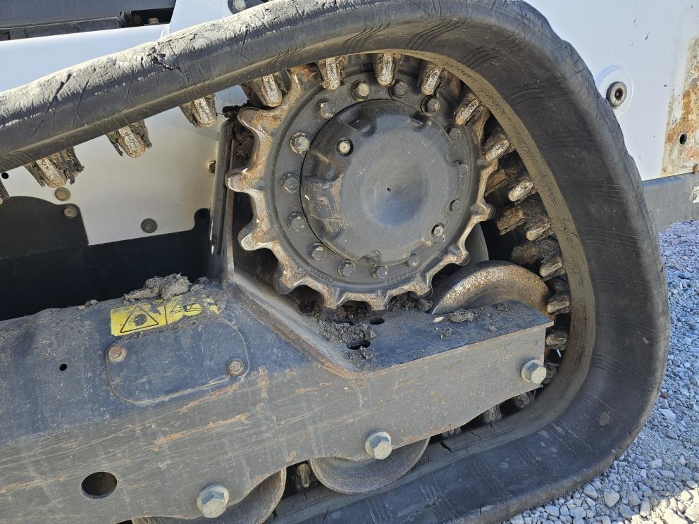 Image for 2019 Bobcat T595