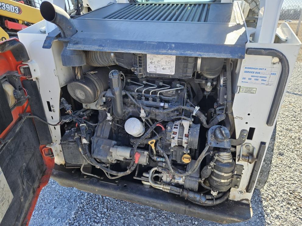 Image for 2019 Bobcat T595