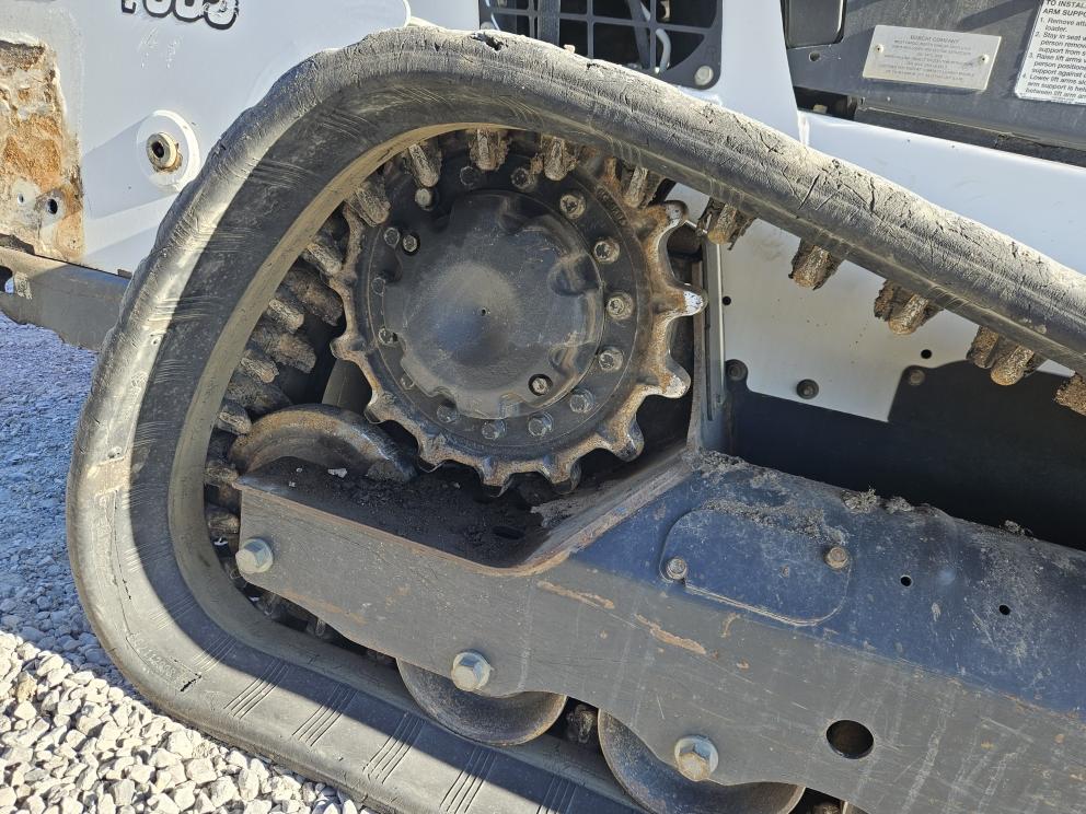 Image for 2019 Bobcat T595