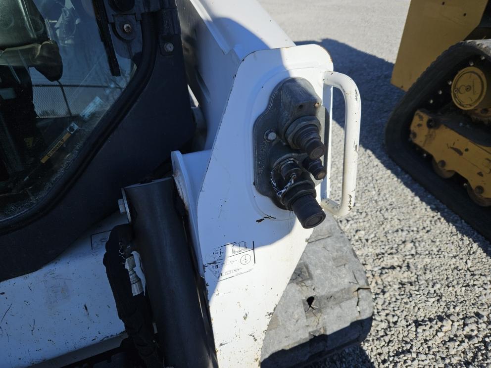 Image for 2019 Bobcat T595