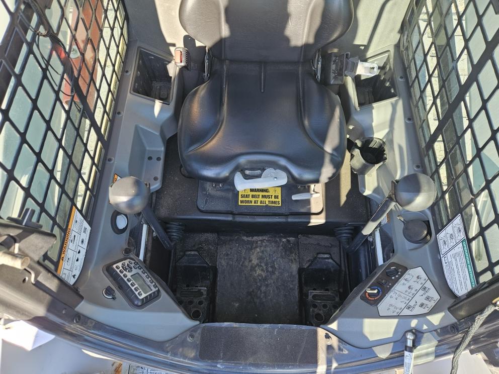 Image for 2019 Bobcat T595