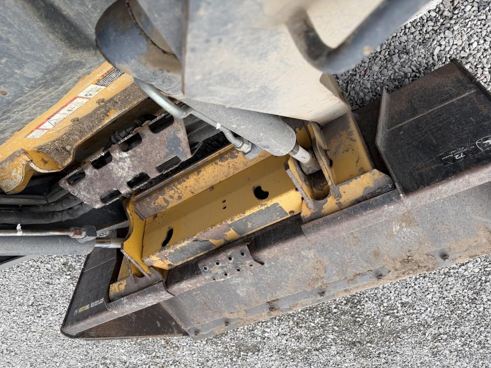 Image for 2012 John Deere 326D